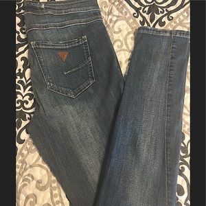 New GUESS Skinny Jeans